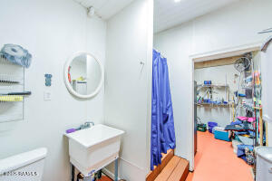 20261004014456465984000000.jpg