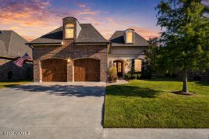 1104 Huval, Broussard LA