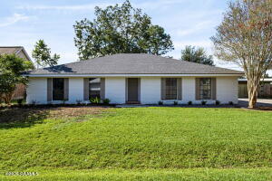 111 Bonvillian, Lafayette LA