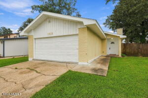 1218 E Alexander, Lafayette LA