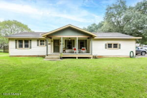 1004 W 4th, Crowley LA
