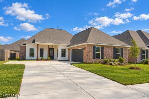 215 Appleby, Youngsville LA