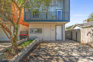 1615 W University, Lafayette LA