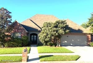 104 Stonesberry, Lafayette LA