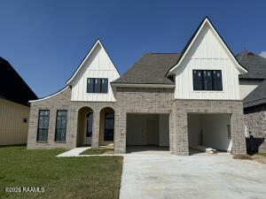 121 Summit Heights Dr, Youngsville LA