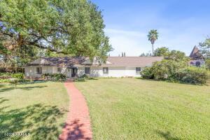 319 Crestlawn, Lafayette LA