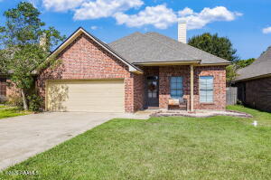 118 Legend Creek, Youngsville LA