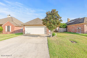 302 Braxton, Youngsville LA