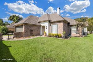 110 Hollow Green, Lafayette LA