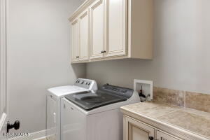 20261016155313929978000000.jpg