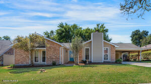 105 Sumter, Broussard LA