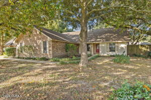202 Sandy Brook, Lafayette LA