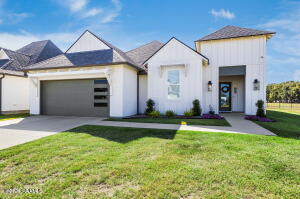 200 Sunshine Rise, Broussard LA