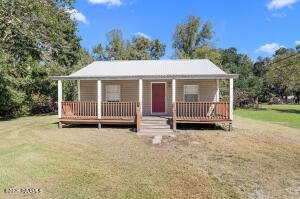 1102 Martha Hebert, Breaux Bridge LA