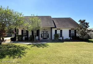 1015 Oleste Tauzin, Breaux Bridge LA