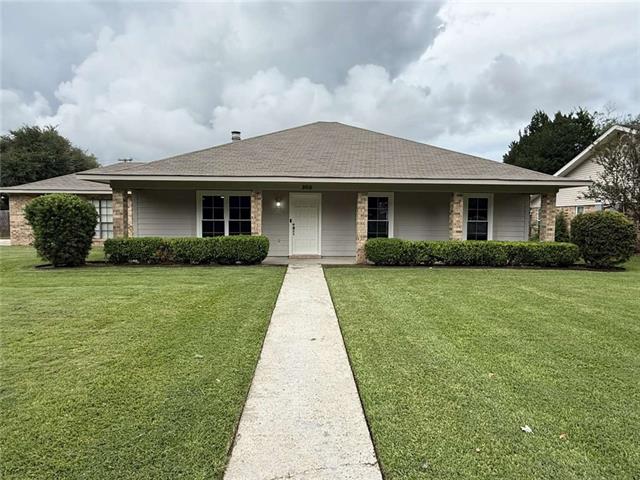 808 Briarwood Drive, New Iberia LA